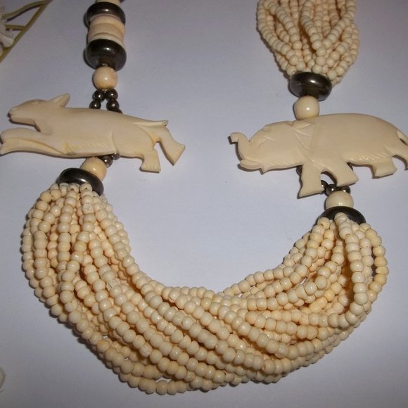 VINTAGE, Elephant Necklace, Vintage Elephant Necklace, Necklace, Elephant 7753 - Picture 3 of 12